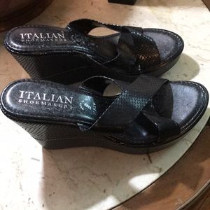 Black Italian Shoemakers. Made in Italy Size 8.
